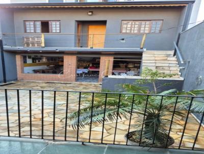 Casa para Venda, em Atibaia, bairro Atibaia Jardim, 4 dormit�rios, 2 banheiros, 2 vagas